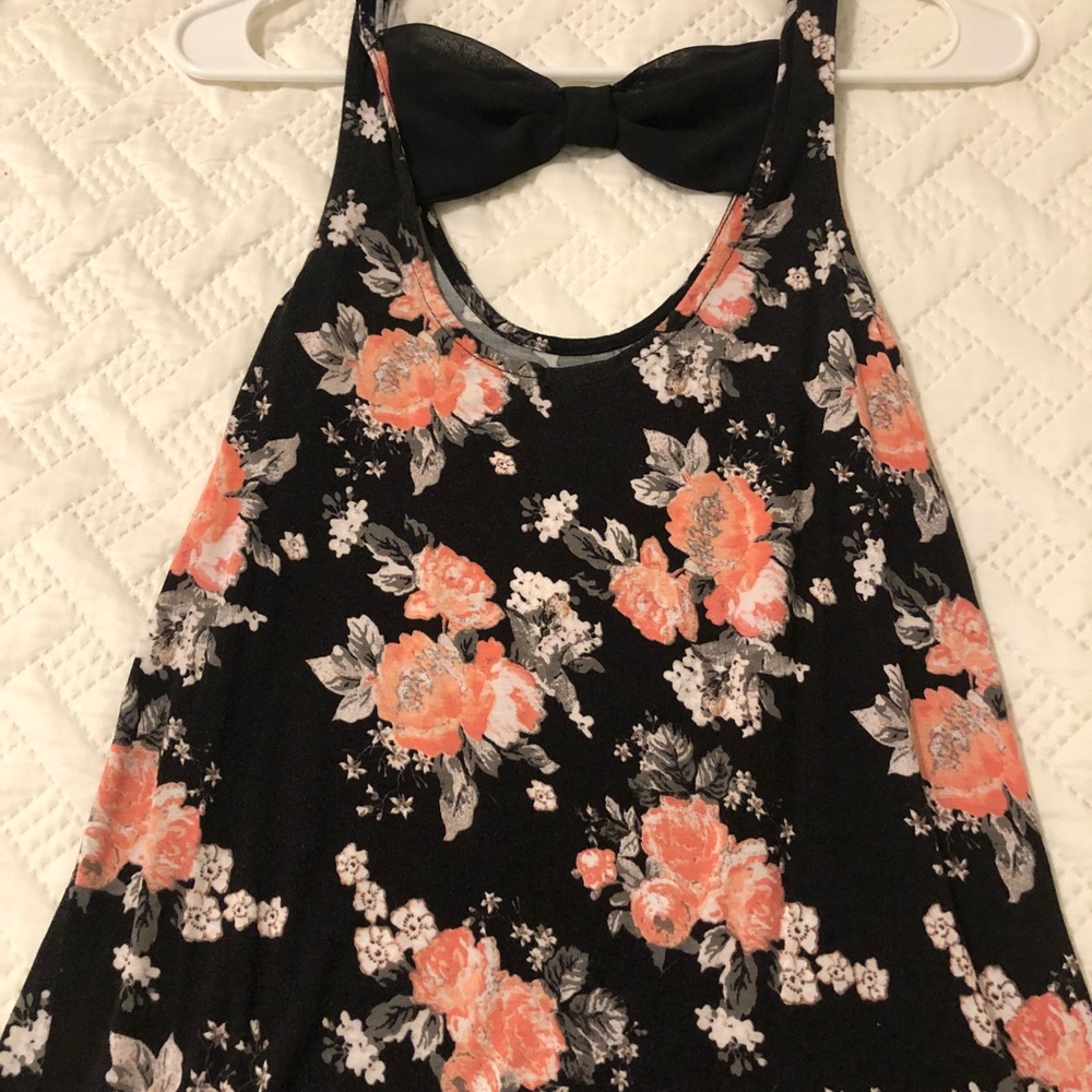 Floral Tank - Picture 2 of 3